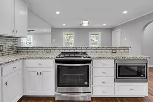 3213 S 3rd St, Waco, TX 76706 - Photo 9