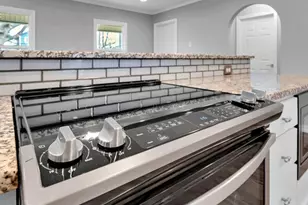 3213 S 3rd St, Waco, TX 76706 - Photo 11