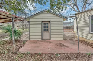 3213 S 3rd St, Waco, TX 76706 - Photo 29