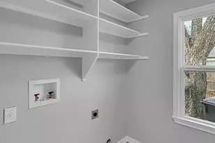 3213 S 3rd St, Waco, TX 76706 - Photo 13