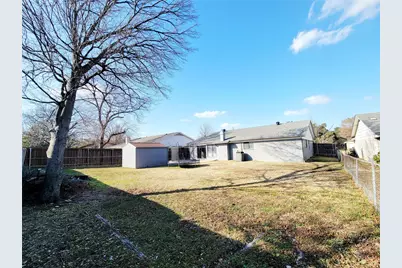 1716 Yorktown Drive, Arlington, TX 76014 - Photo 25