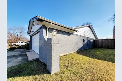 1716 Yorktown Drive, Arlington, TX 76014 - Photo 27