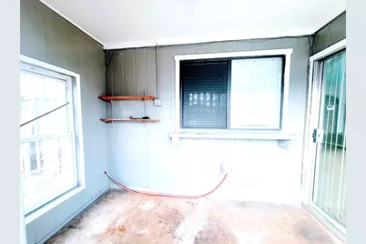 1716 Yorktown Drive, Arlington, TX 76014 - Photo 3