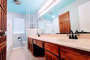 1716 Yorktown Dr, Arlington, TX 76014 - Photo 21