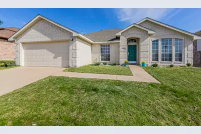 812 Passive Drive, Cedar Hill, TX 75104 - Photo 1