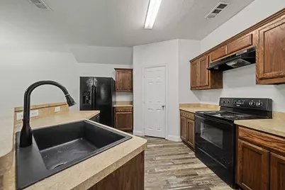 13235 Alsatian Court, Dallas, TX 75253 - Photo 9