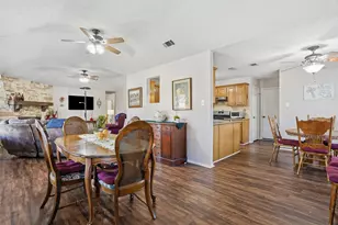 725 Windridge Ln, Burleson, TX 76028 - Photo 5