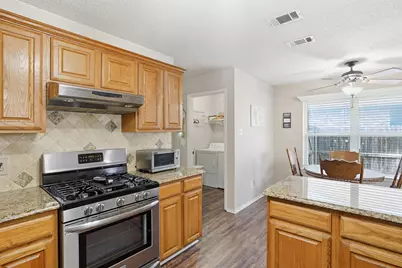 725 Windridge Lane, Burleson, TX 76028 - Photo 9