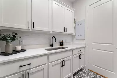 401 Sunnyridge Lane, Little Elm, TX 76227 - Photo 23