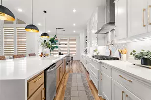 401 Sunnyridge Ln, Little Elm, TX 76227 - Photo 9