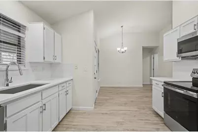 8221 Lesley Lane, Watauga, TX 76148 - Photo 17