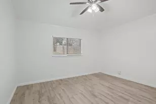 8221 Lesley Ln, Watauga, TX 76148 - Photo 21