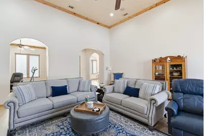 712 S Sugartree Drive, Lipan, TX 76462 - Photo 5