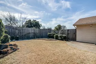 1718 Warwick St, Garland, TX 75044 - Photo 13