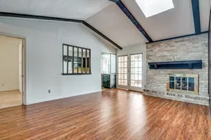 1718 Warwick St, Garland, TX 75044 - Photo 3