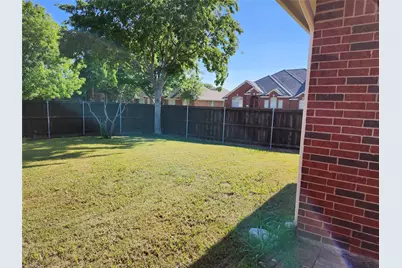 1329 Kingsley Court, Allen, TX 75013 - Photo 13