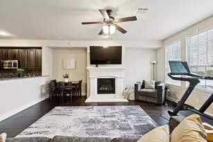 4405 Riverview Dr, Carrollton, TX 75010 - Photo 5