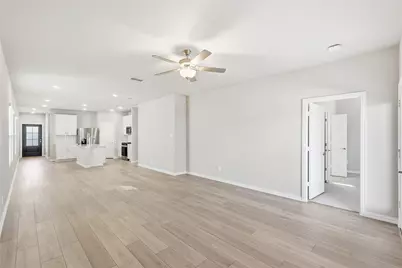 610 Clover Creek Drive #610, McKinney, TX 75071 - Photo 7