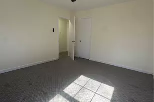 214 E Acheson St, Denison, TX 75021 - Photo 11