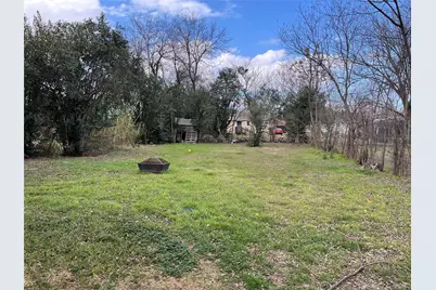 2207 Speight Avenue, Waco, TX 76706 - Photo 7