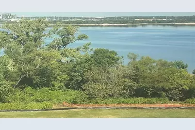 2103 Reflection Bay Drive, Arlington, TX 76013 - Photo 7