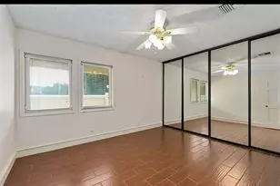 2103 Reflection Bay Dr, Arlington, TX 76013 - Photo 3