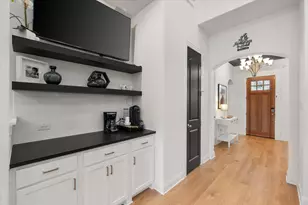 1429 Cypress Thorn Dr, Arlington, TX 76005 - Photo 17