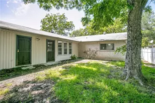 516 Clover Ln, Garland, TX 75043 - Photo 15