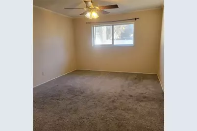 516 Clover Lane, Garland, TX 75043 - Photo 9