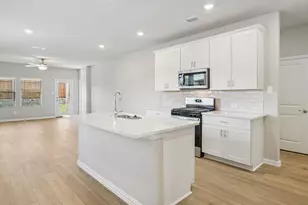 3611 Bridgeport Dr, Farmersville, TX 75442 - Photo 3