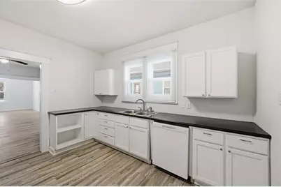 526 S Clinton Avenue, Dallas, TX 75208 - Photo 13