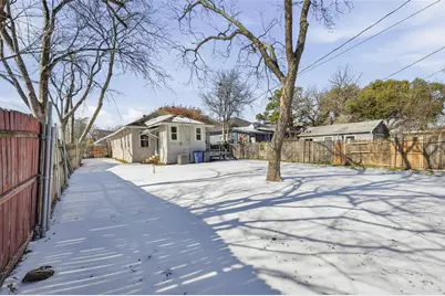 526 S Clinton Avenue, Dallas, TX 75208 - Photo 7