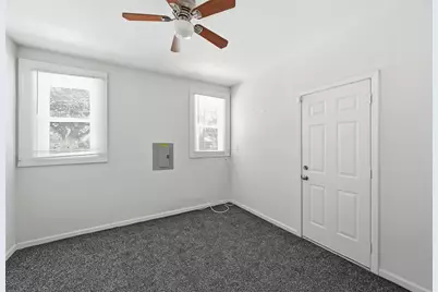 526 S Clinton Avenue, Dallas, TX 75208 - Photo 11