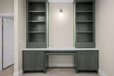 2201 Comet Trail, Granbury, TX 76048 - Photo 11