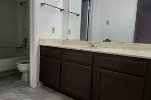 5813 Lake Hubbard Pkwy, Garland, TX 75043 - Photo 13