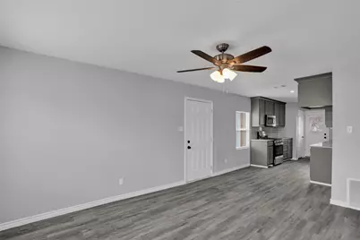 219 Loma Drive, Garland, TX 75040 - Photo 3