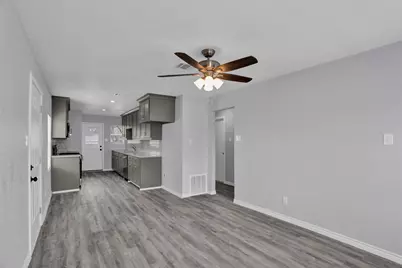 219 Loma Drive, Garland, TX 75040 - Photo 5