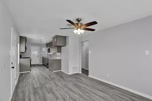 219 Loma Dr, Garland, TX 75040 - Photo 5