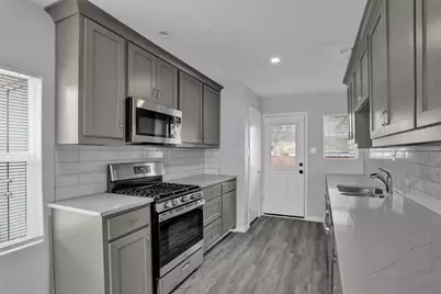 219 Loma Drive, Garland, TX 75040 - Photo 11