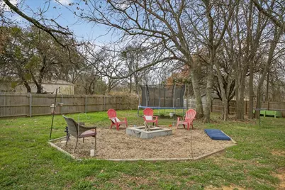 3605 Mockingbird Circle, Cleburne, TX 76031 - Photo 5