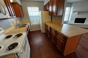 2414 W Northgate Dr, Irving, TX 75062 - Photo 5