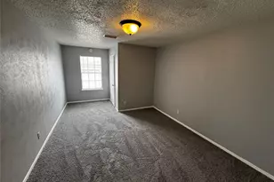 2414 W Northgate Dr, Irving, TX 75062 - Photo 15