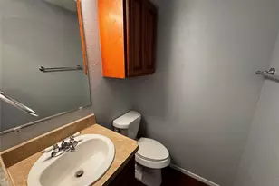 2414 W Northgate Dr, Irving, TX 75062 - Photo 9