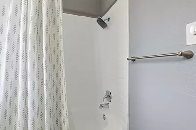 820 Nicole Drive, Burleson, TX 76028 - Photo 15