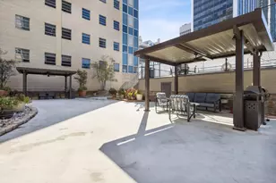 1505 Elm St, Dallas, TX 75201 - Photo 35