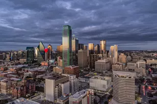 1505 Elm St, Dallas, TX 75201 - Photo 39