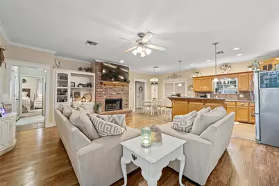 104 Flat Creek Drive, Robinson, TX 76706 - Photo 3