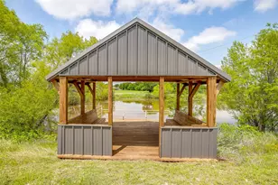 203 Co Rd 4221, Decatur, TX 76234 - Photo 31