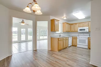 1451 Lakeside Trail, Whitney, TX 76692 - Photo 23