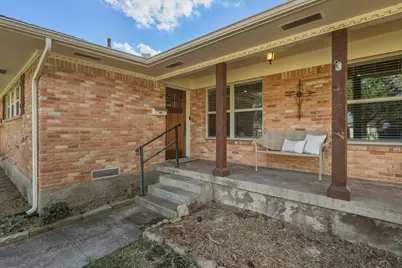 9525 Livenshire Drive, Dallas, TX 75238 - Photo 5